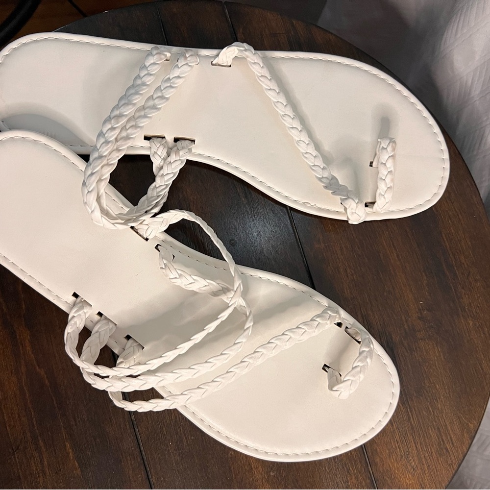 Braided Slide On Sandals White Women’s size 10 low heel New without box
